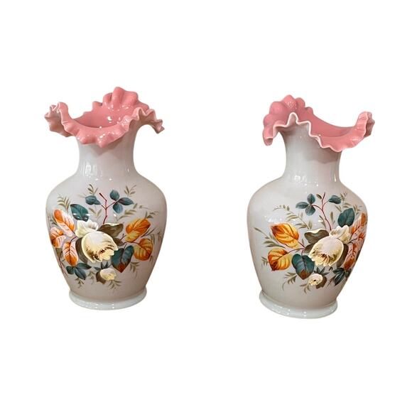 Pair Vintage Hand Painted Pink Ruffled Glass Vases Floral Art Home Decor - Picture 1 of 14